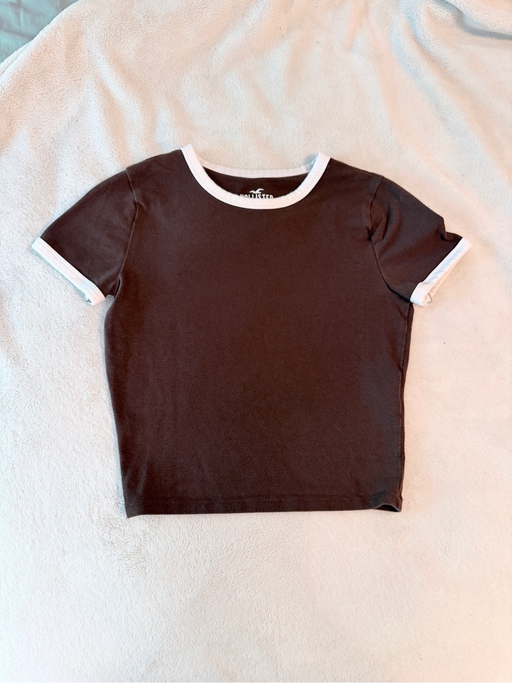 Hollister Baby tee chocolate brown crop size XS stretchy top